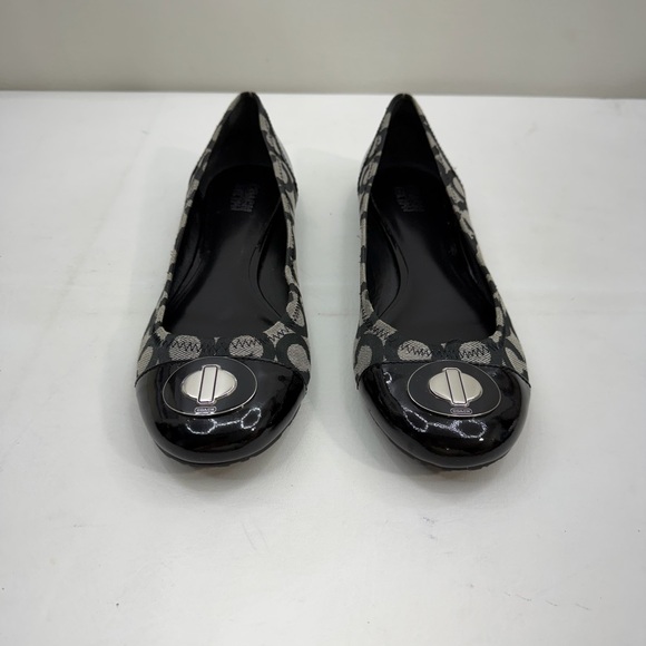 Coach Flats - Picture 2 of 7
